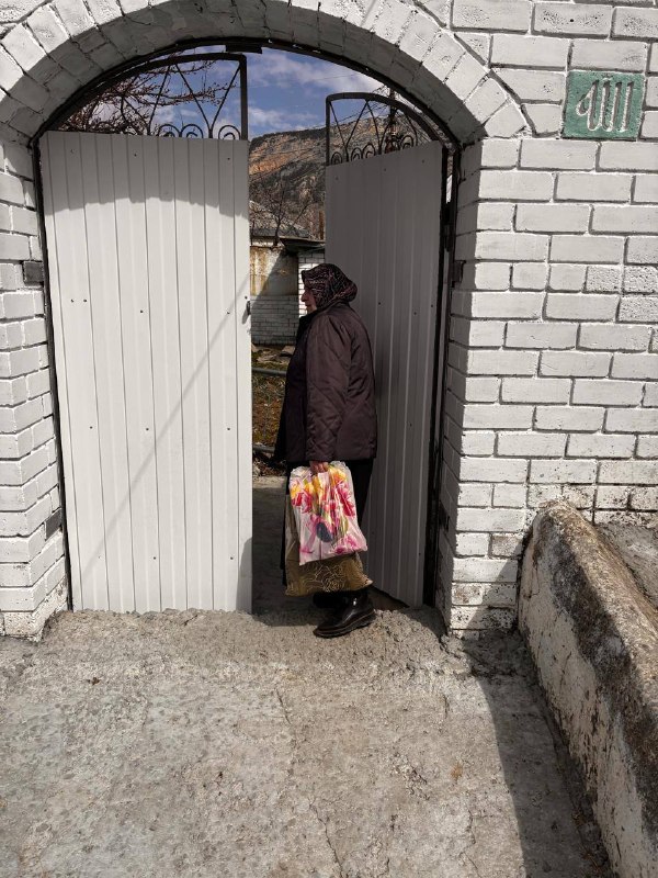 📌Социальный работник отделения социального обслуживания на дому граждан пожилого возраста и инвалидов № 1 из села Карата Омардибирова З.