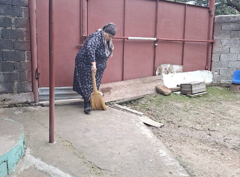 📌Социальный работник отделения социального обслуживания на дому граждан пожилого возраста и инвалидов № 2 из села Маштада Ильясова К.