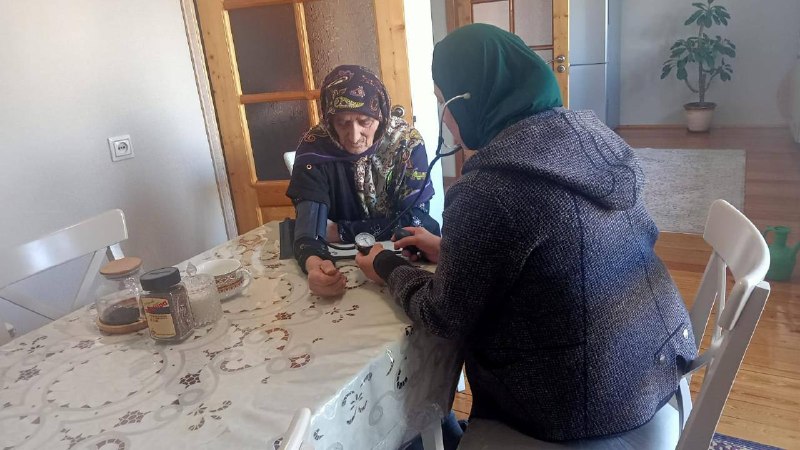 📌Социальный работник отделения социального обслуживания на дому граждан пожилого возраста и инвалидов № 1 из села Карата Закаригаева Х.