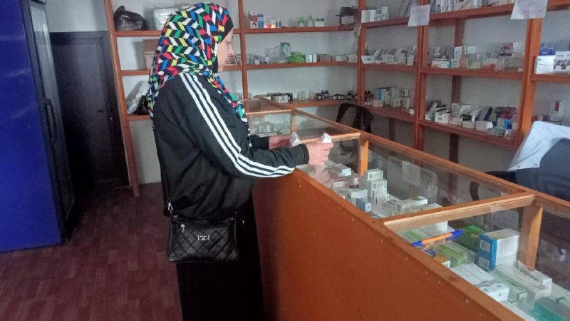 📌Социальный работник отделения социального обслуживания на дому граждан пожилого возраста и инвалидов № 1 из села Карата Закаригаева Х.