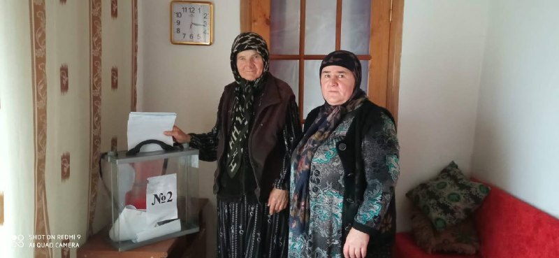 Гражданский долг не знает преград: наши подопечные приняли участие в выборах на дому!