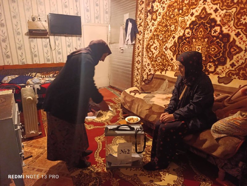 Гражданский долг не знает преград: наши подопечные приняли участие в выборах на дому!